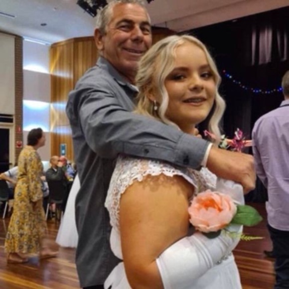 Meet your Posher, Jordyn - Picture 1 of 1